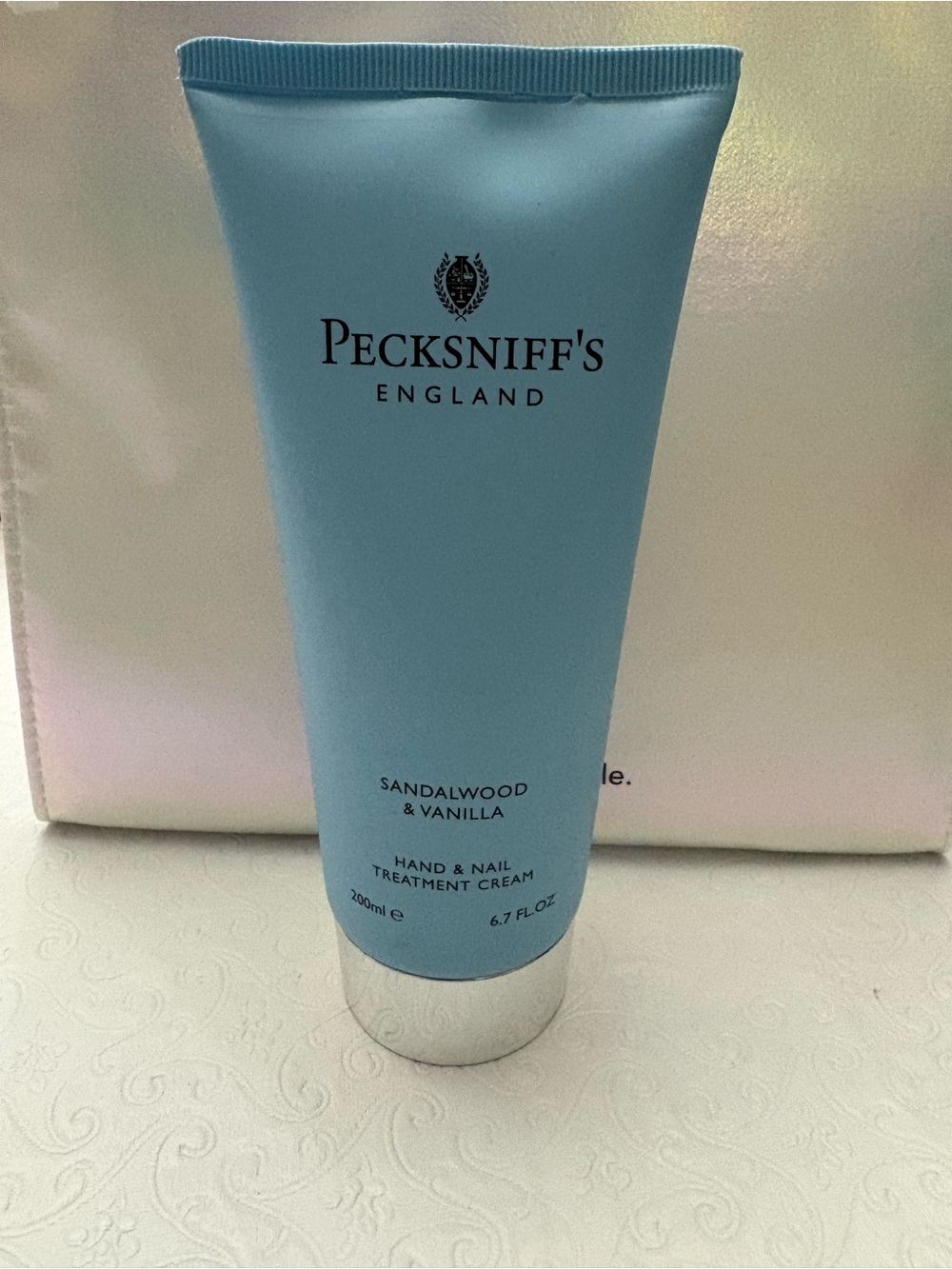 Sandalwood & Vanilla Hand & Nail Treatment Cream - Light Blue